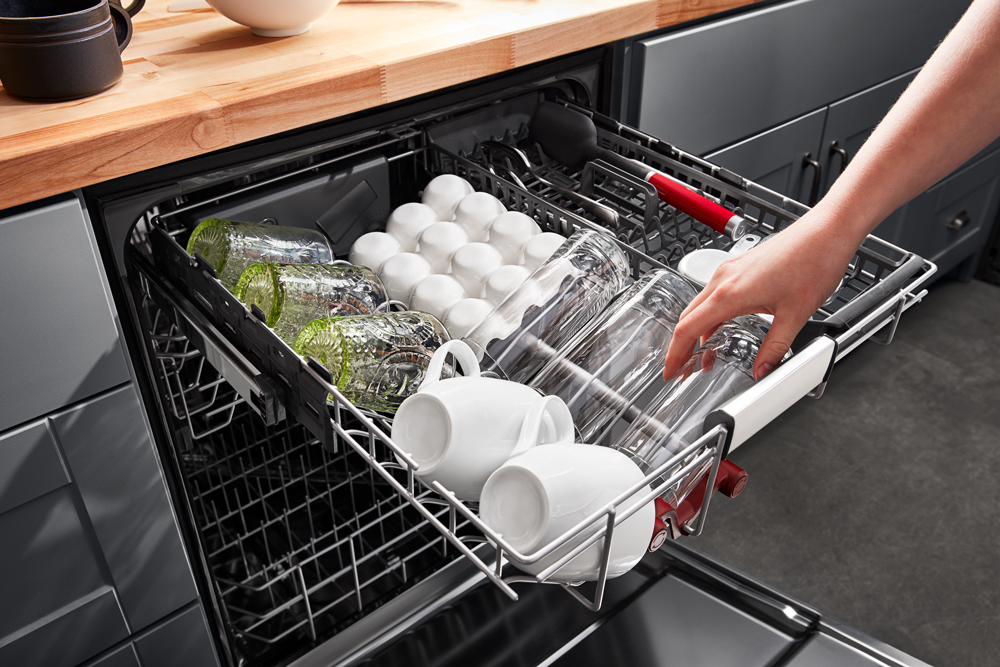 does whirlpool make kitchenaid dishwashers        <h3 class=